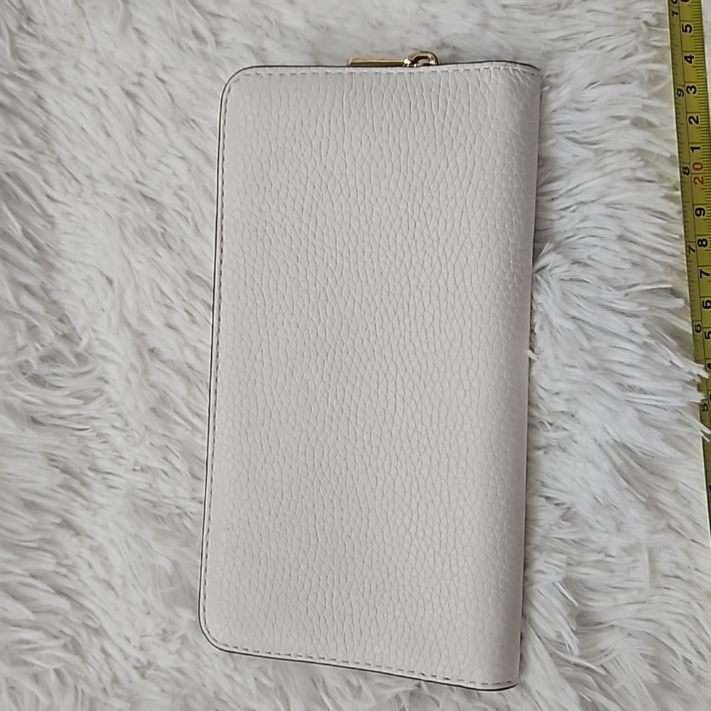 Michael Kors Optic White Pebble Leather Wallet MK - Picture 2 of 9